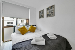 Aldenham Road 3 Bedroom Apartment Next to Bushey Station